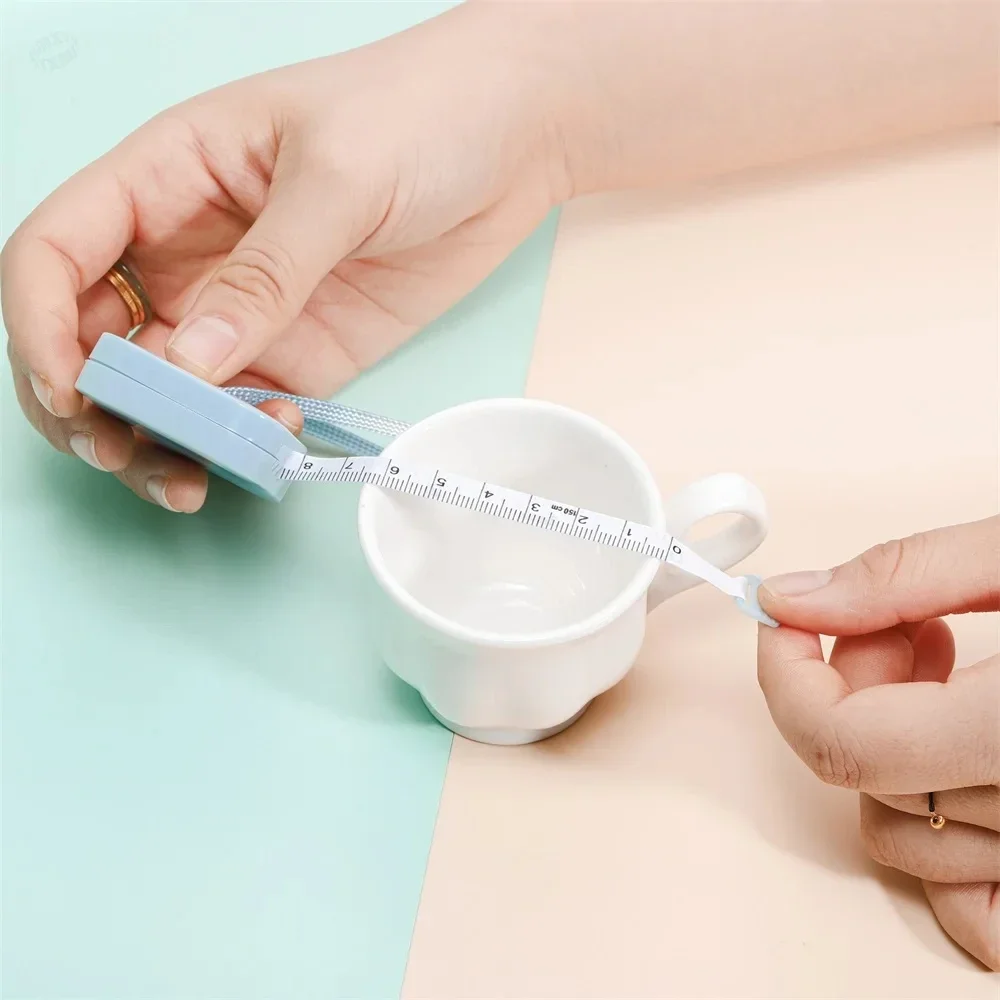 Mètre Ruban Rétractable Double - Body Jewelry Measurements avis et prix